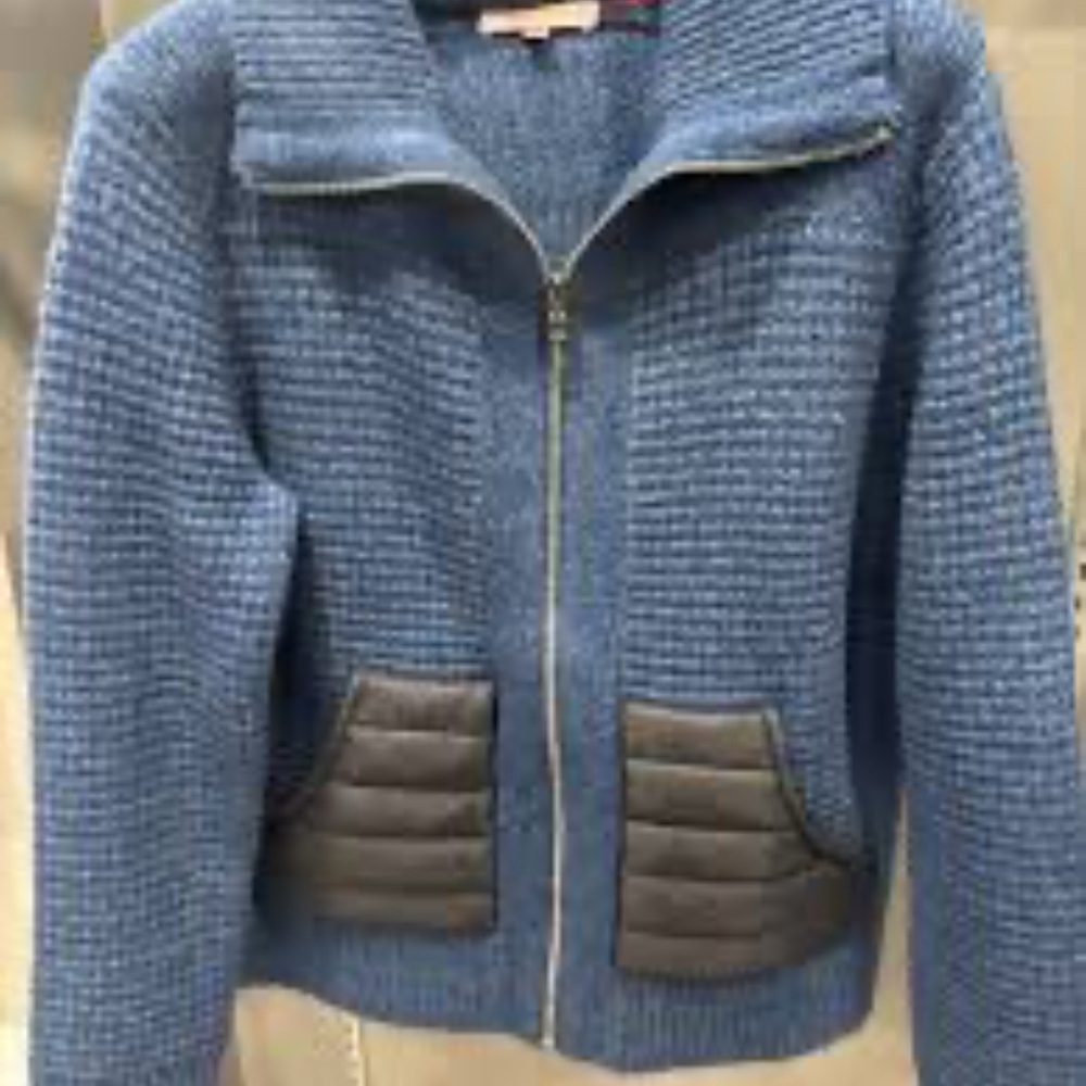 Lisa Todd honeycomb puffer front zip sweater Blue Jacket NEVER WORN LIKE NEW